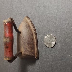1920s toy Iron